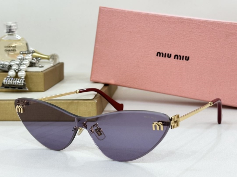 Miu miu Sunglasses